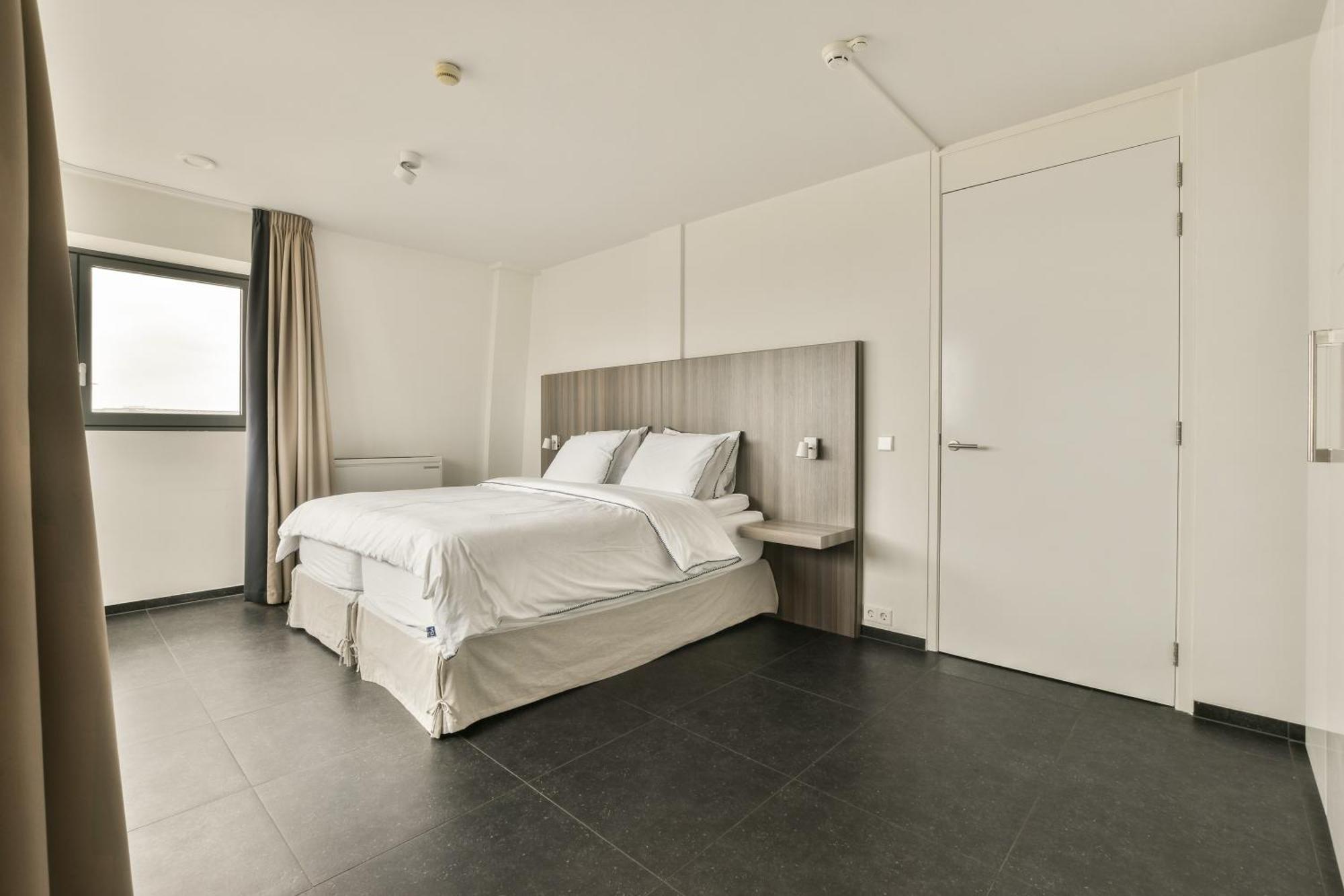 Appartement Met Frontaal Zeezicht In بلومِندال المظهر الخارجي الصورة