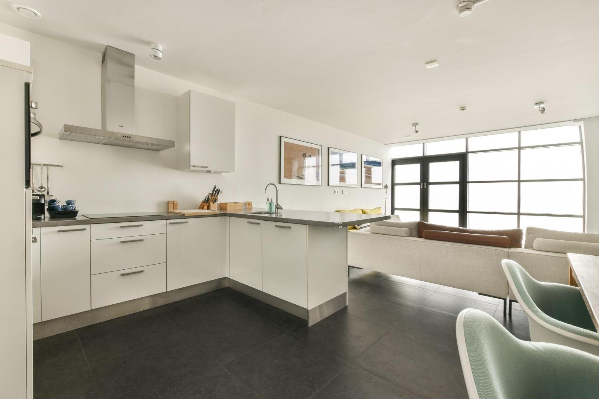 Appartement Met Frontaal Zeezicht In بلومِندال المظهر الخارجي الصورة